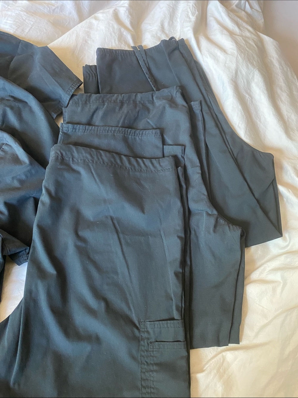Scrubstar scrubs size L/XL - Picture 6 of 9